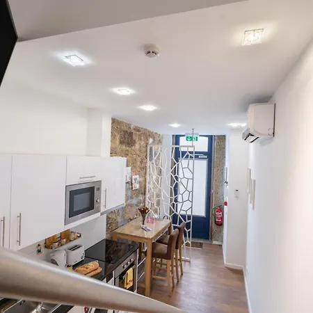 Apartment 0 Ac Metro Nearby *