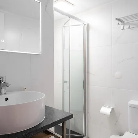 Apartment 0 Ac Metro Nearby Porto